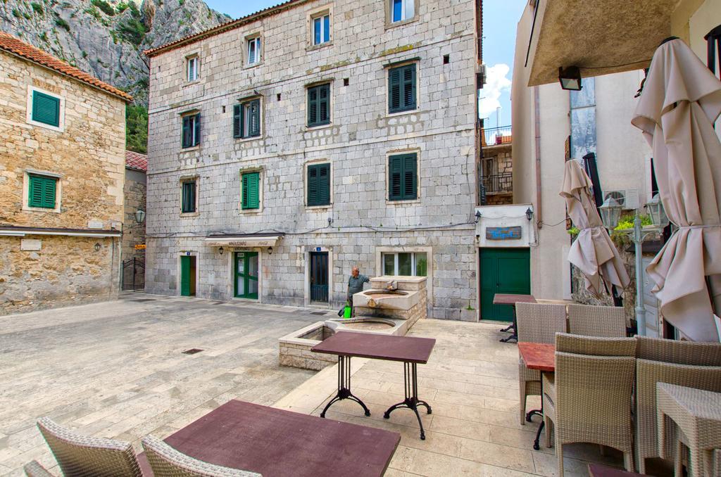 Apartment Mandic 오미스 외부 사진